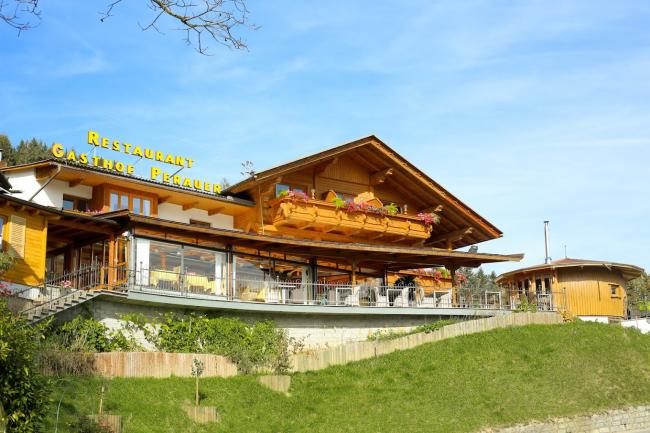 Gasthof / Restaurant Restaurant-Pension Perauer - Familie Kritzer Gasthof / Restaurant Restaurant-Pension Perauer - Familie Kritzer