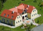 Arkadenhof Familie Flasch