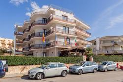 VILLA PIRAS