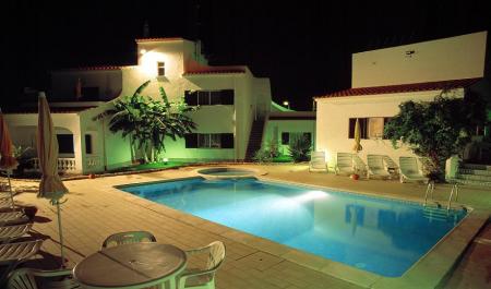 DONA ANA GARDEN - Alojamento / Accommodation / Alojamiento - Lagos Algarve Portugal