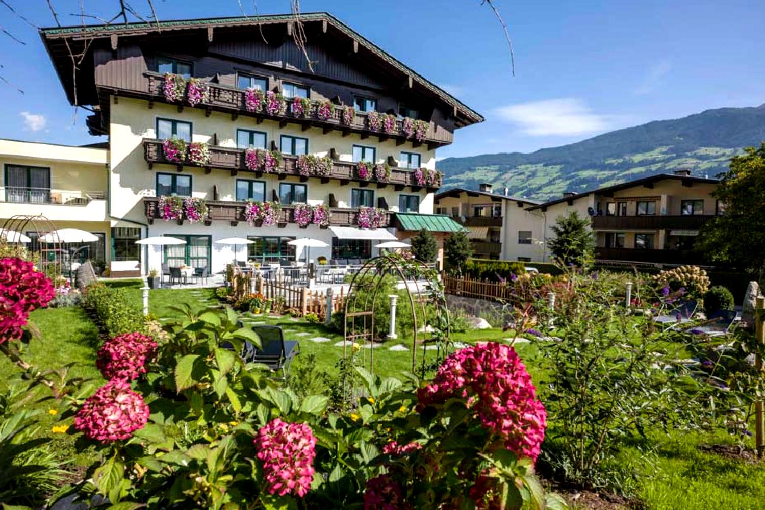 Hotel Landhaus Zillertal Hotel Landhaus Zillertal