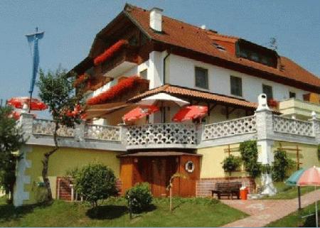 Pension Gasthof-Pension LAMPRECHT Pension Gasthof-Pension LAMPRECHT