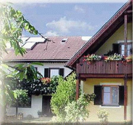 Privatvermieter Wein & Gästehof Erlacher Privatvermieter Wein & Gästehof Erlacher