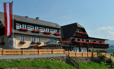 Gasthof / Restaurant Der Berghof Gasthof / Restaurant Der Berghof