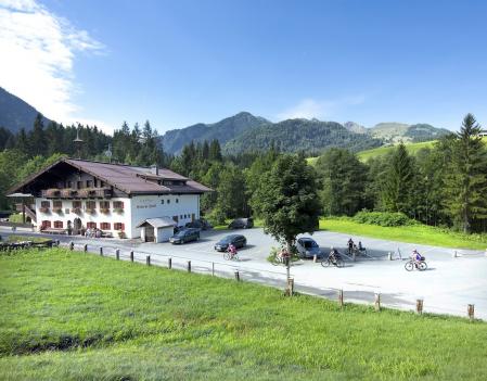 Gasthof / Restaurant Gasthof Eiserne Hand Gasthof / Restaurant Gasthof Eiserne Hand