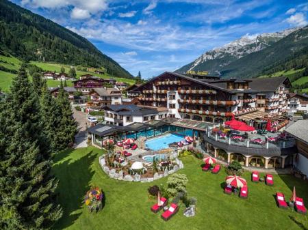 Hotel Relais & Châteaux Spa Hotel Jagdhof Hotel Relais & Châteaux Spa Hotel Jagdhof