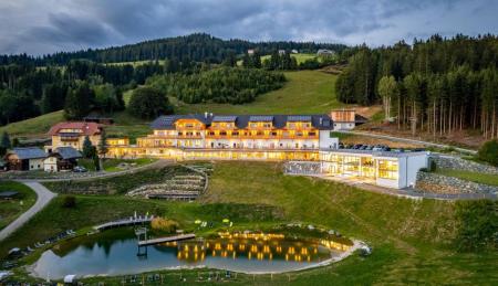 Familienresort Petschnighof Kitz GmbH