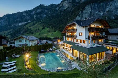 Naturhotel Hüttenwirt Naturhotel Hüttenwirt