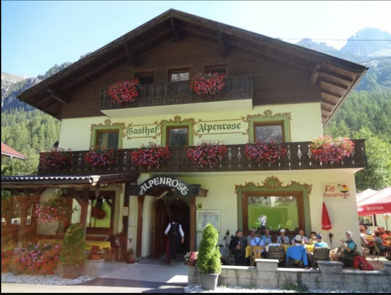 Gasthof / Restaurant Alpenrose Gschnitz & Pension Nina Gasthof / Restaurant Alpenrose Gschnitz & Pension Nina