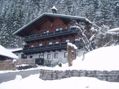 Bauernhof Appartement Ferienbauernhof mit Herz- Ortnergut_winter Bauernhof Appartement Ferienbauernhof mit Herz- Ortnergut_winter