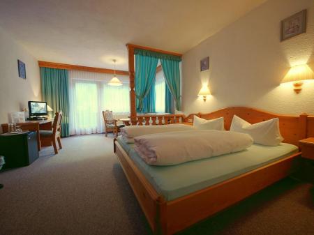 Pension Intermontana Familienhotel B&B_winter Pension Intermontana Familienhotel B&B_winter