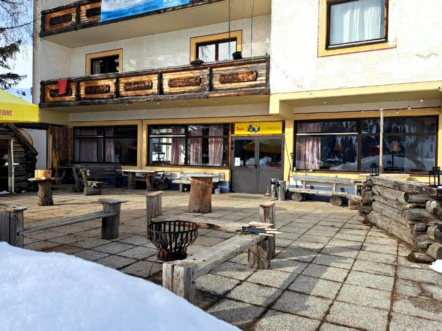Hotel 3
