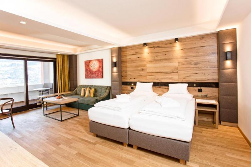 Hotel Hotel