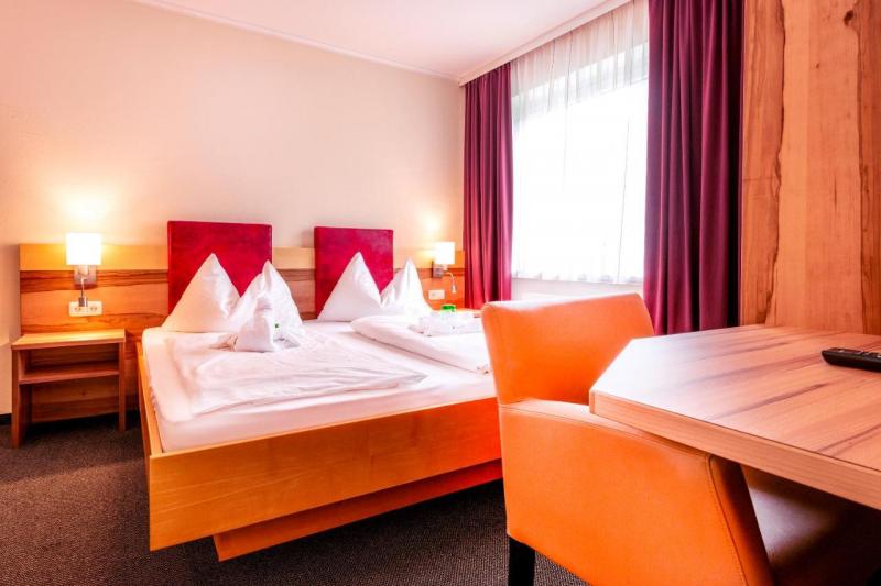 Hotel 3