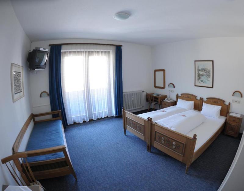 Pension Tirol