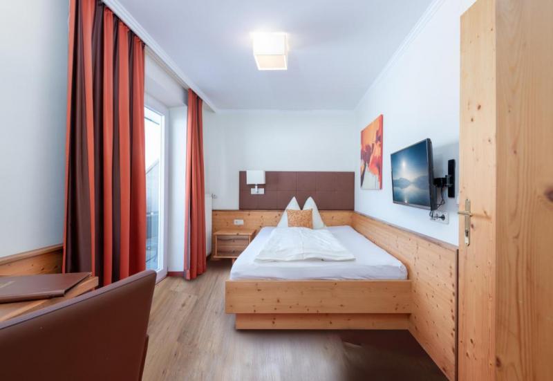 Hotel 3