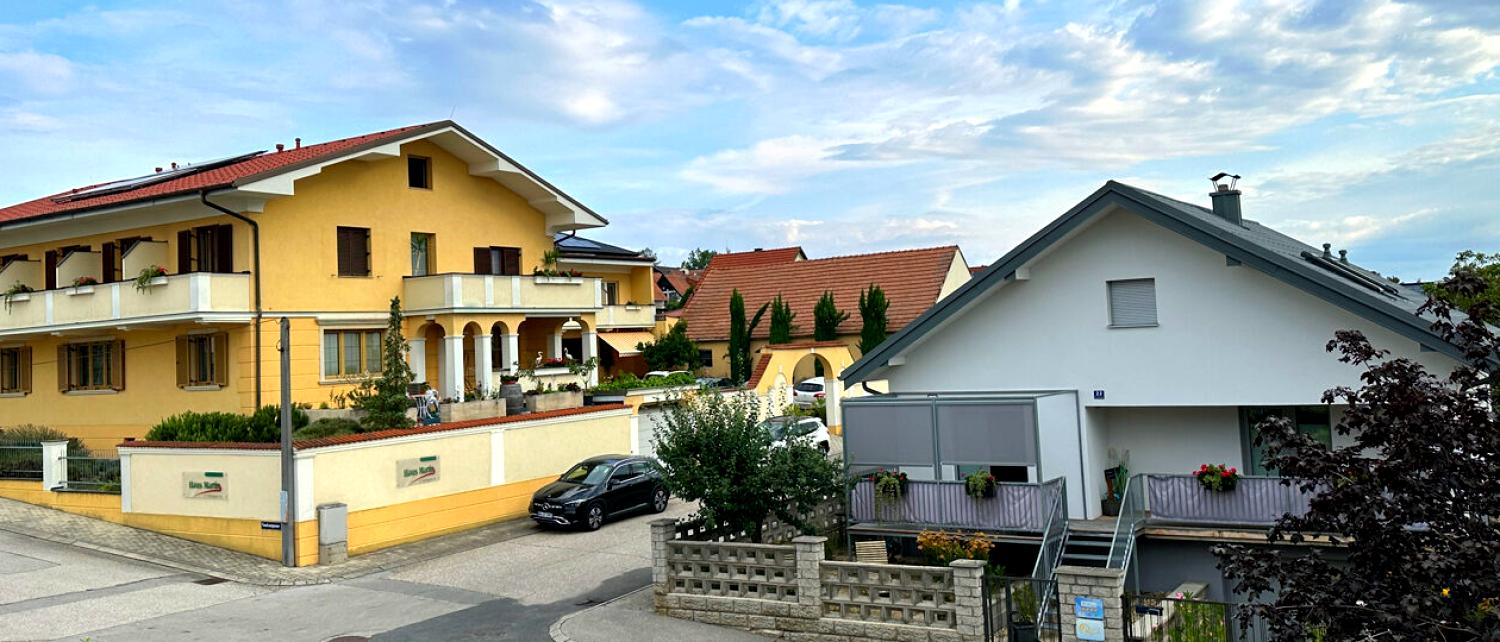 Schneeberger Mörbisch - Haus Martin & Weingut