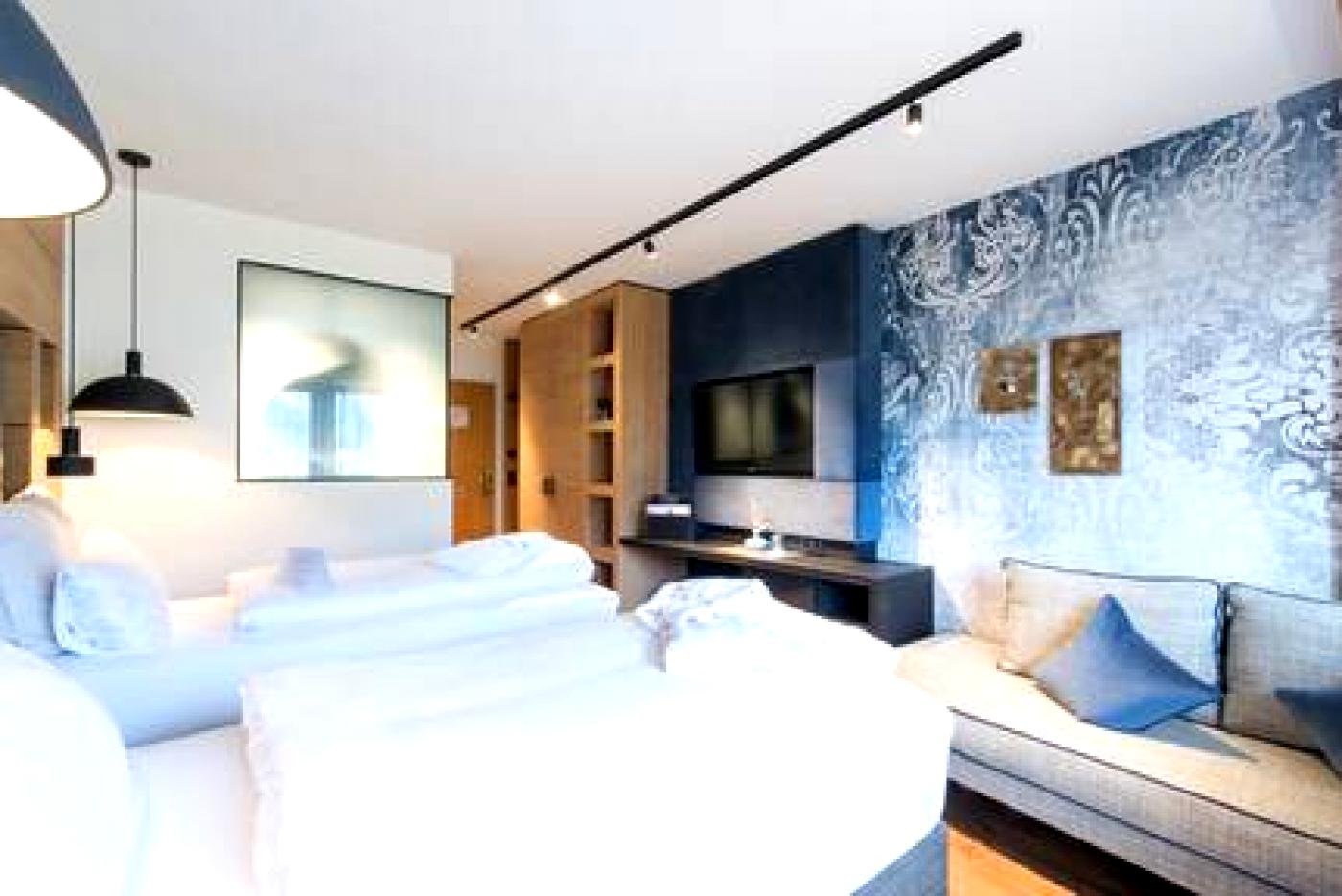 Hotel Hotel