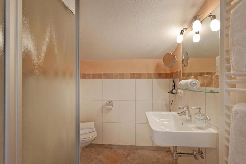 Hotel masažni bazen