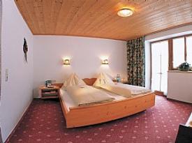Hotel 3