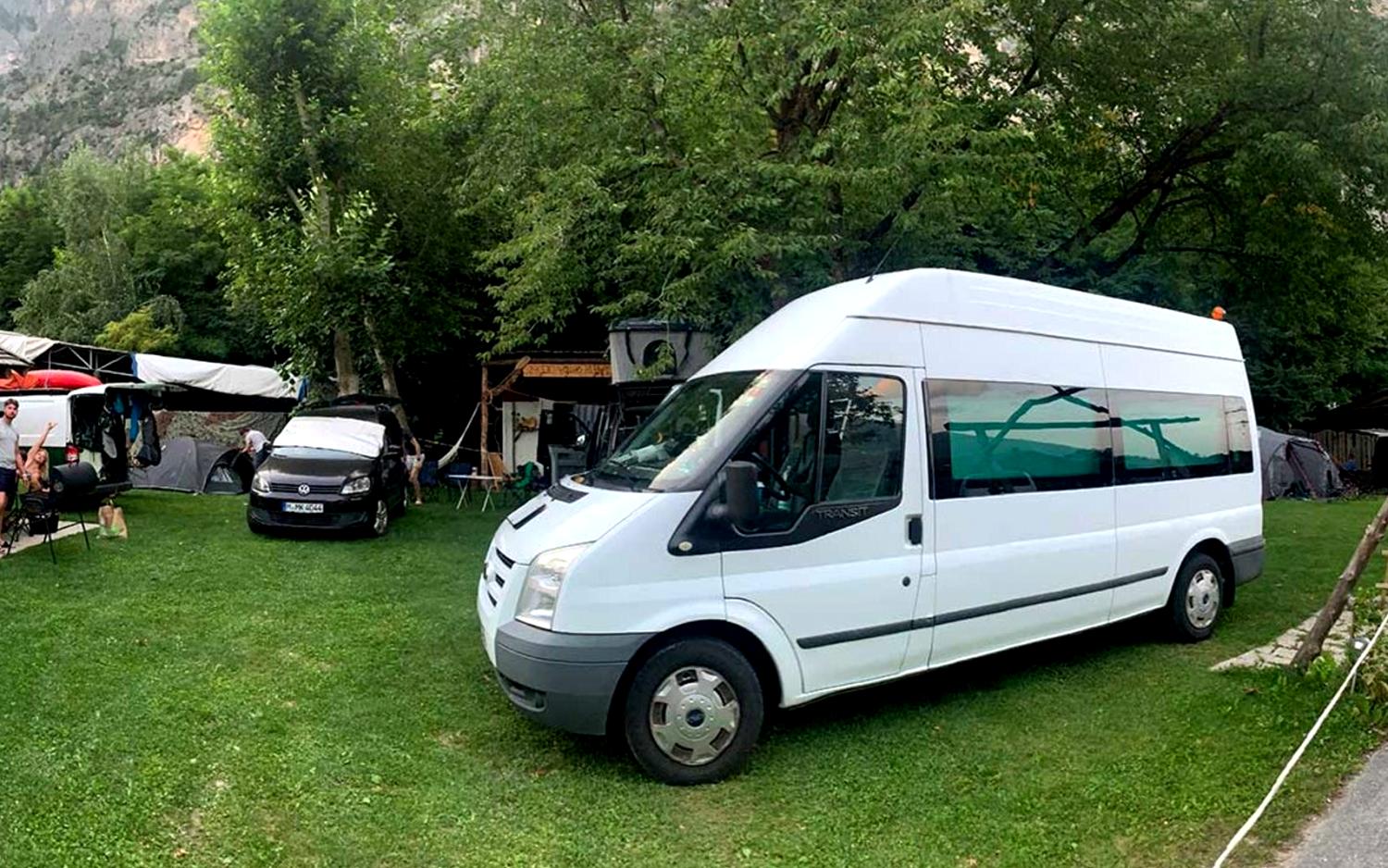 Sportanbieter Schilehrer