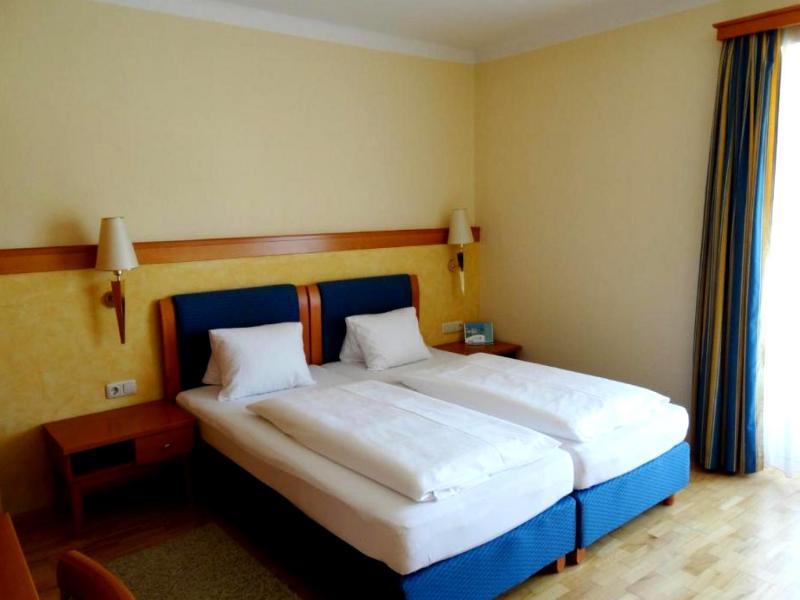 Hotel Hotel