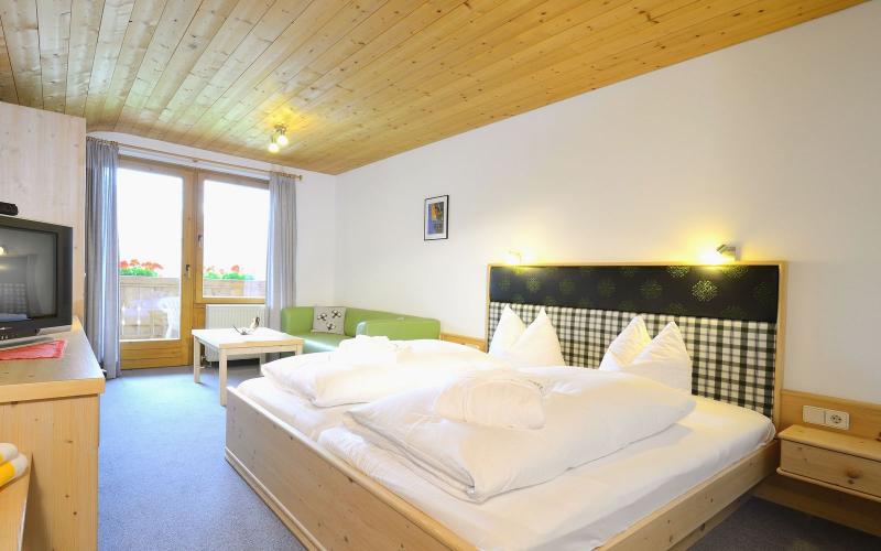 Doppelzimmer_Spielbichl©Hotel_Pfleger.jpg