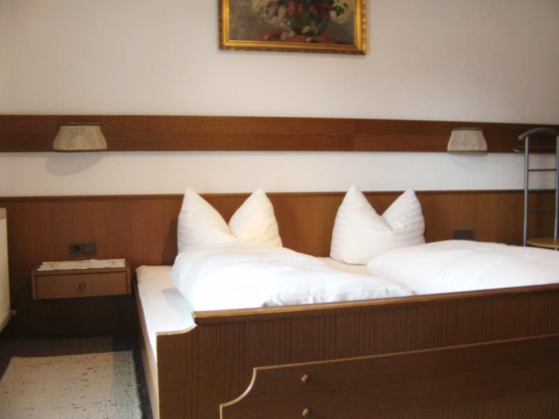 Schlafzimmer FW2 02.JPG