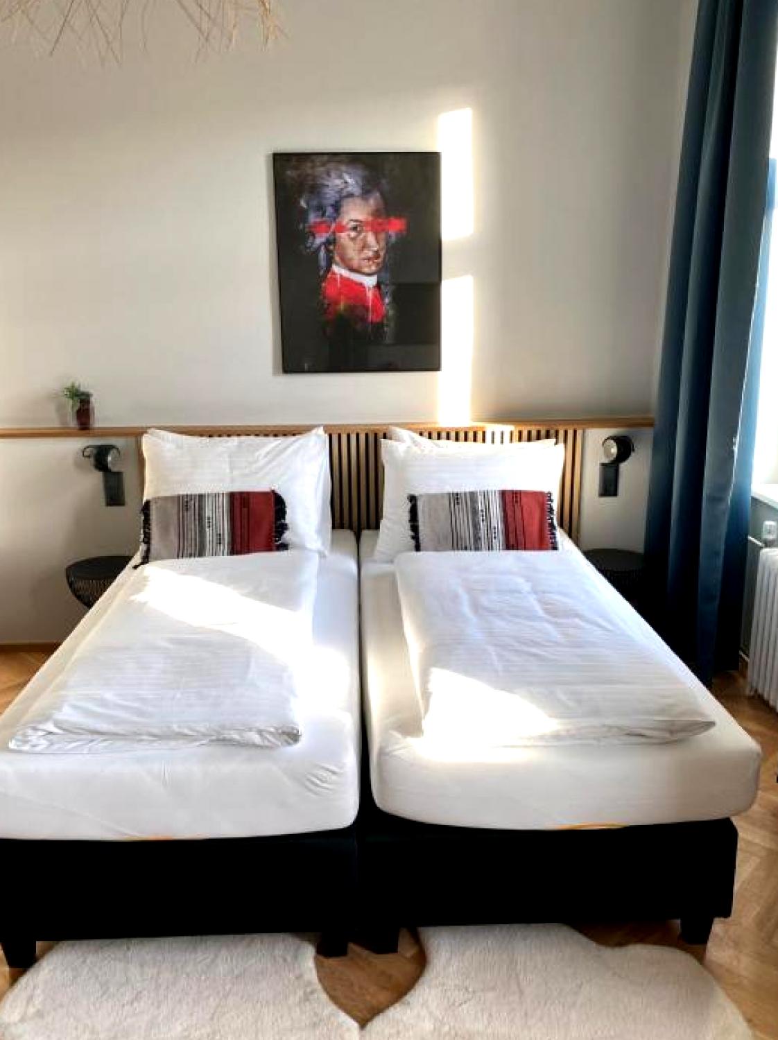 Hotel 3