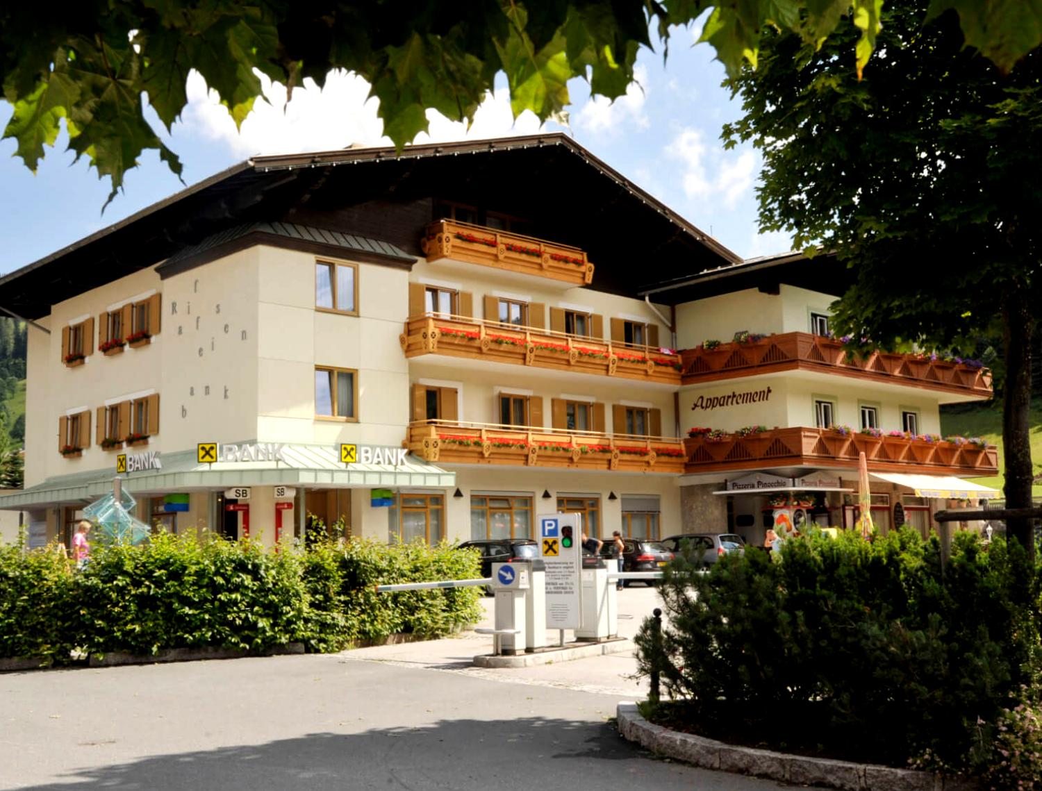 Hotel 3