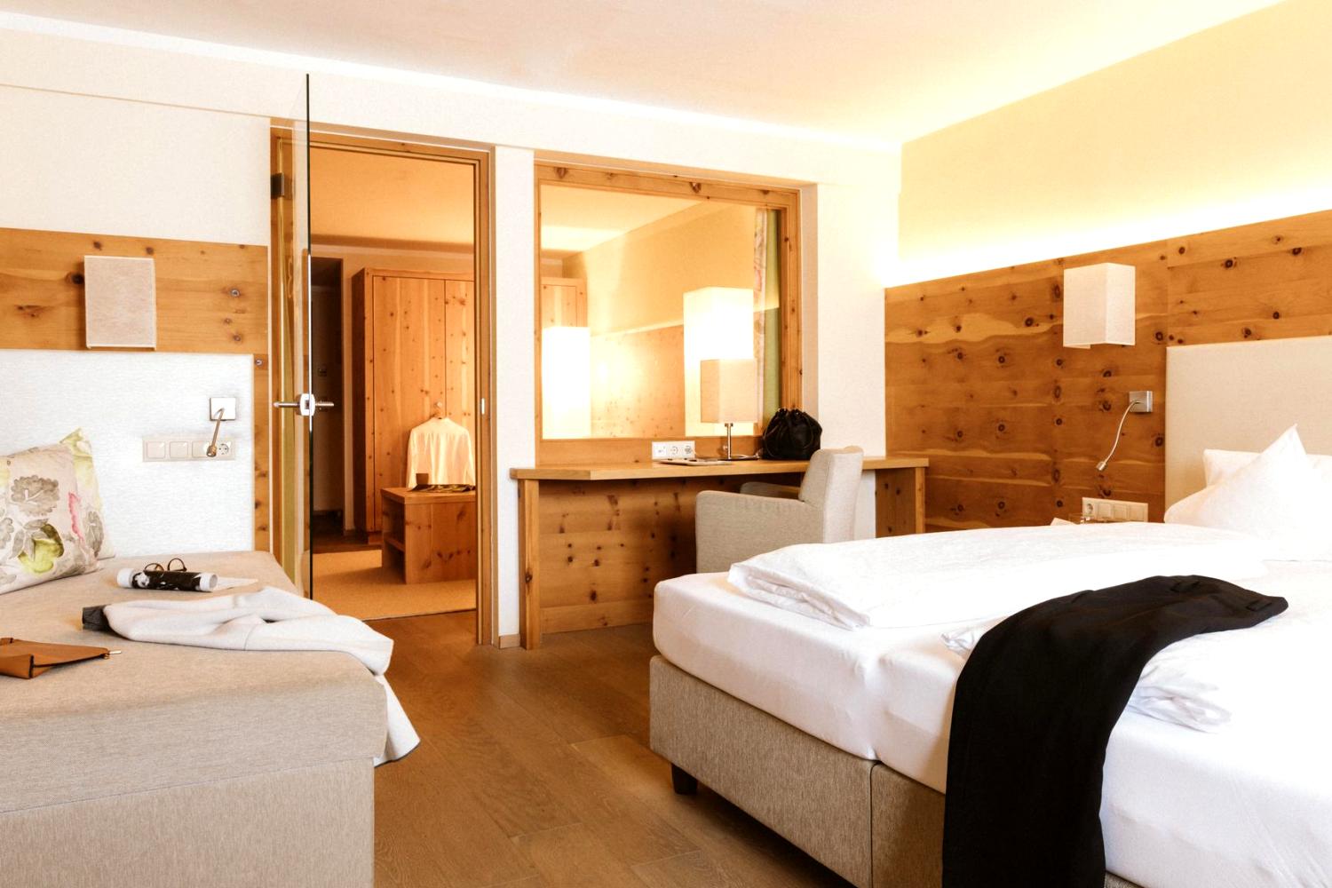 Hotel Tirol