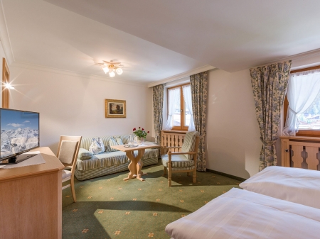 Hotel 3