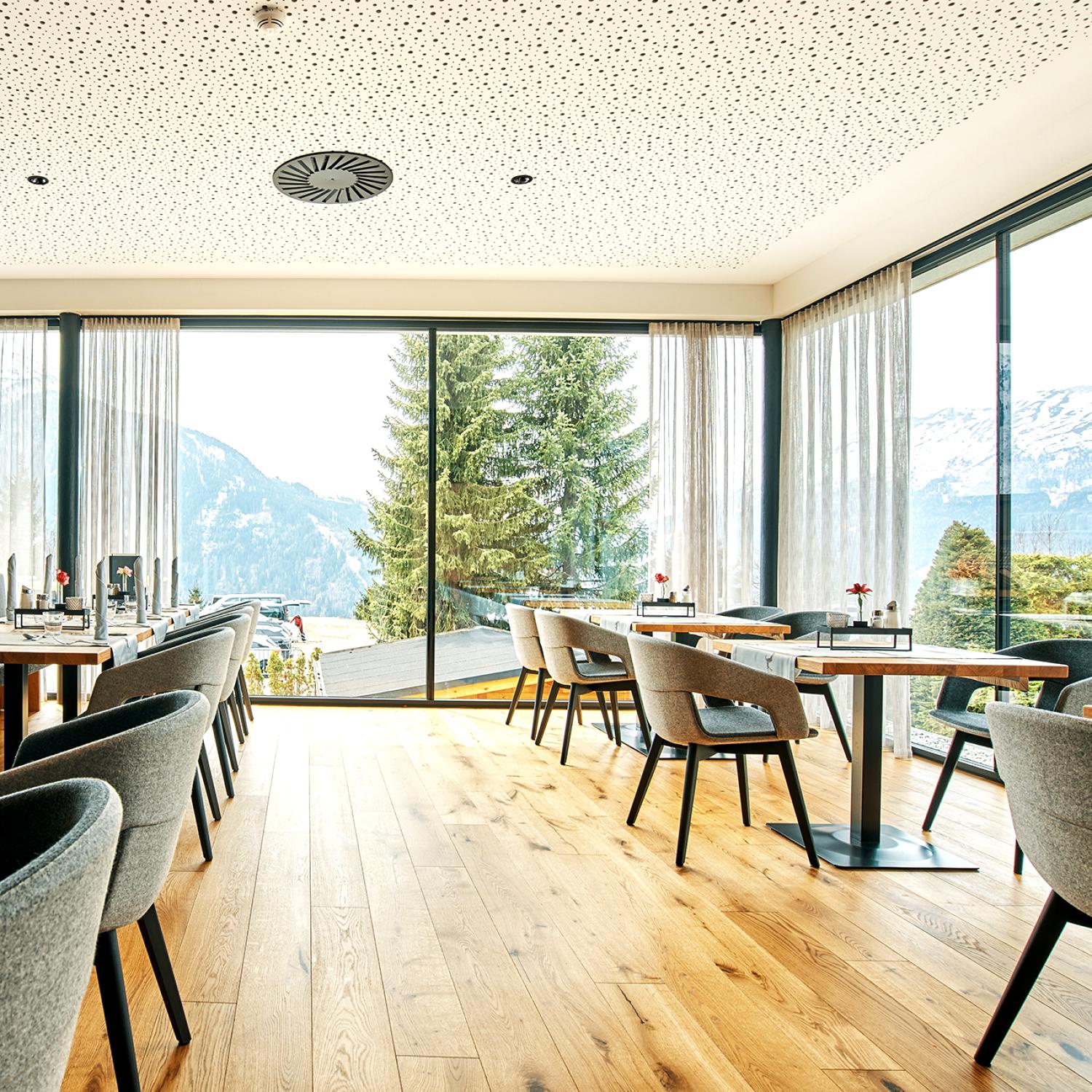 Hotel Tirol