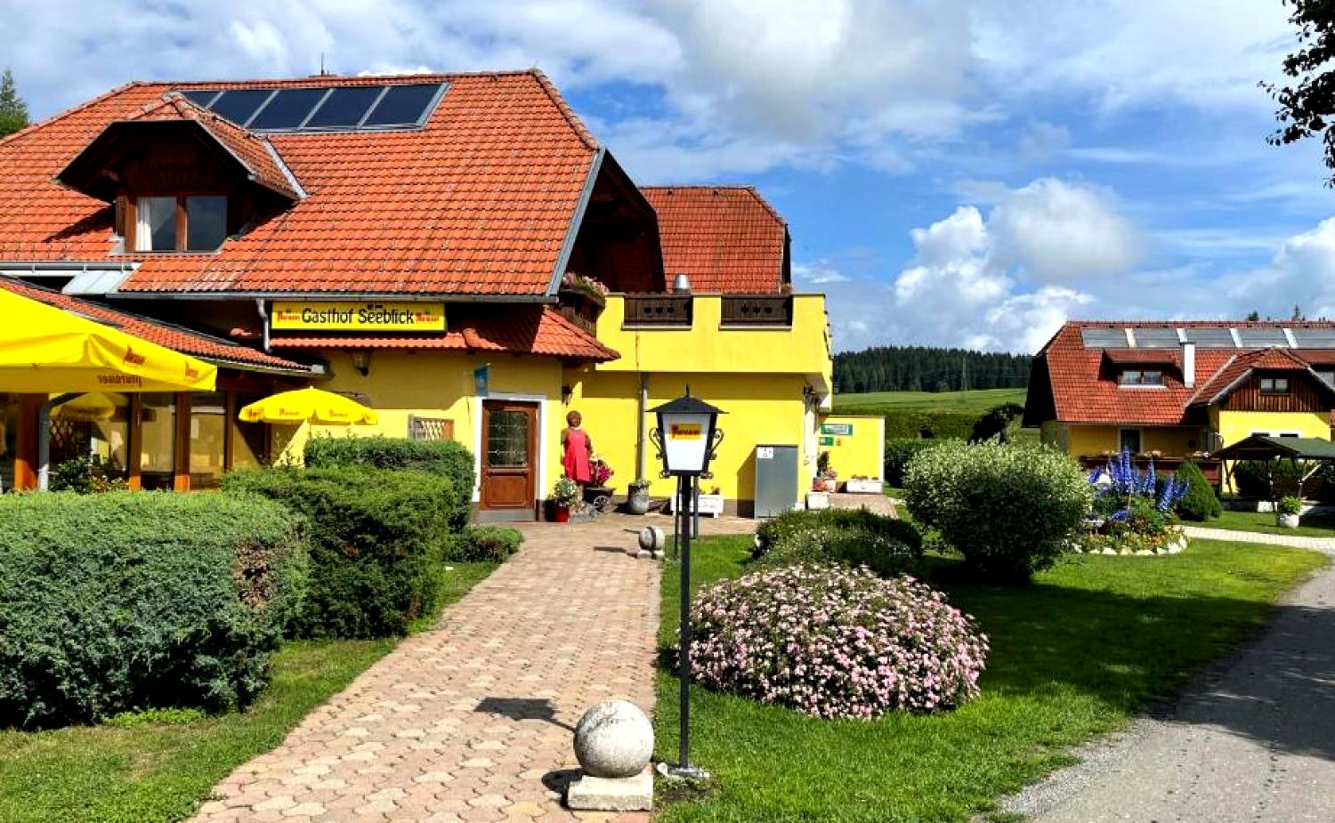 Gasthof Seeblick (Zimmer & Ferienwohnungen) Speisen - Reiterbauernhof, Märchenrätselwald