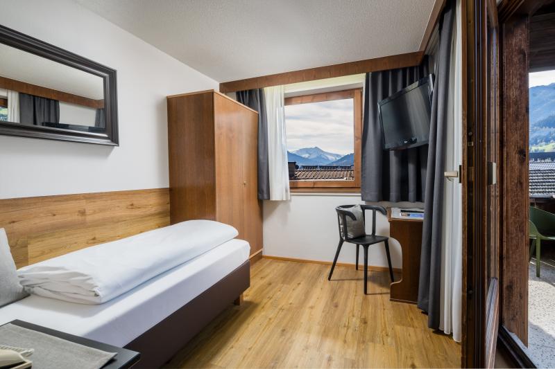 Hotel Tirol