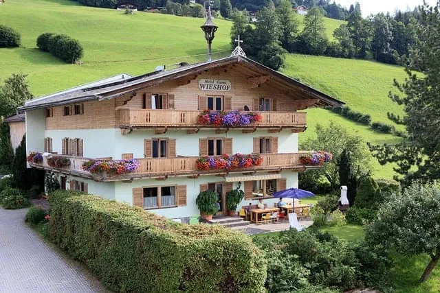 Pension Tirol