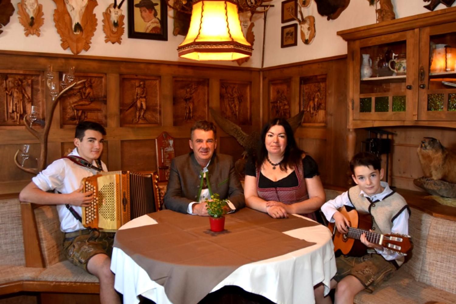 Hotel Tirol