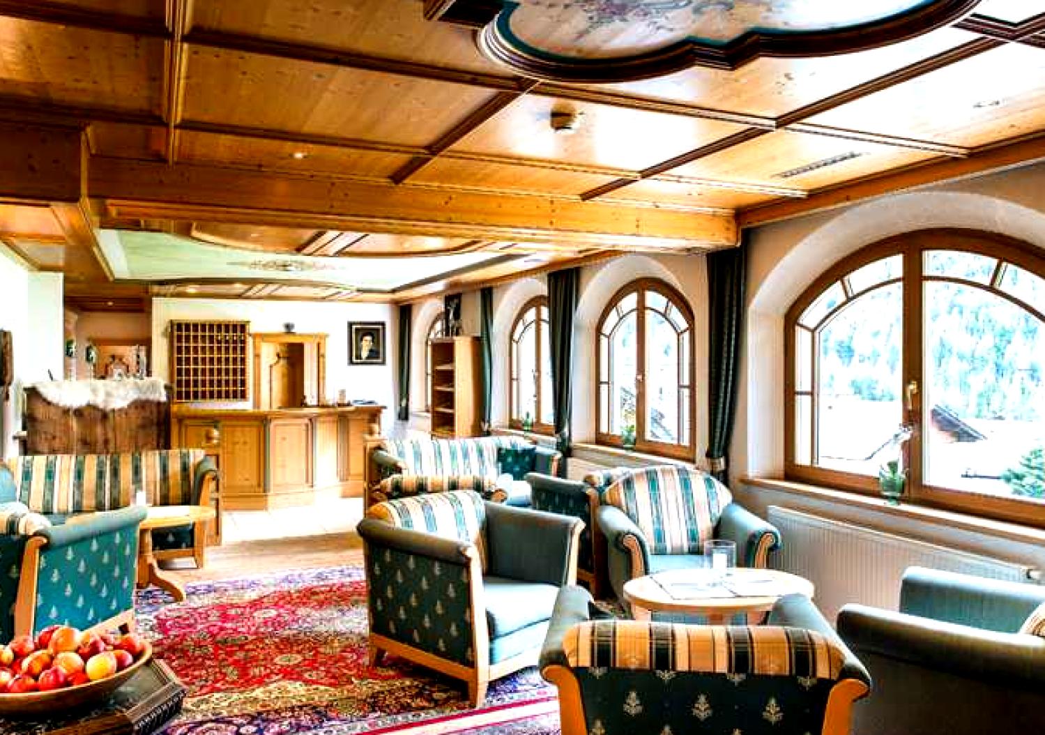 Hotel Tirol