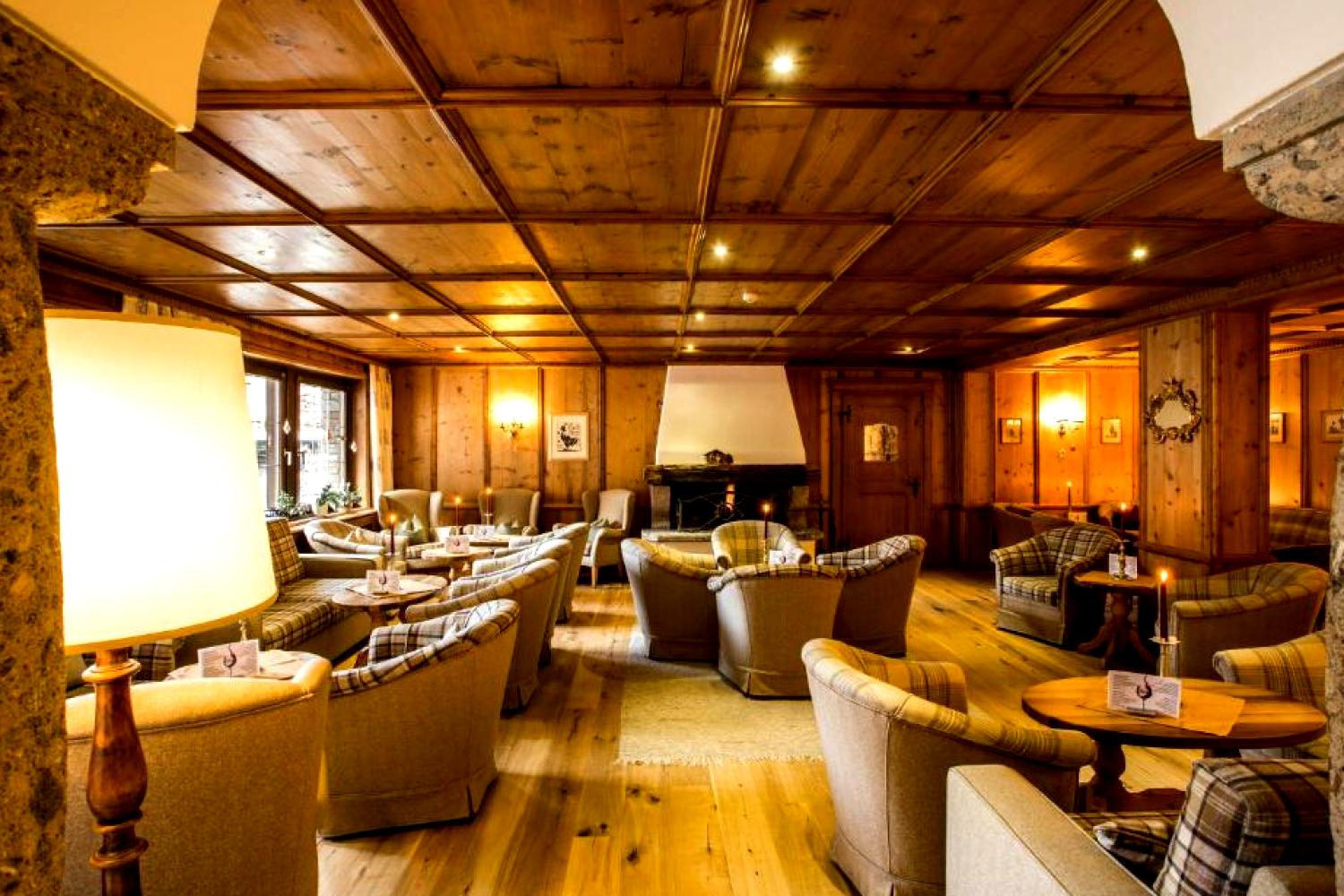 Hotel Tirol