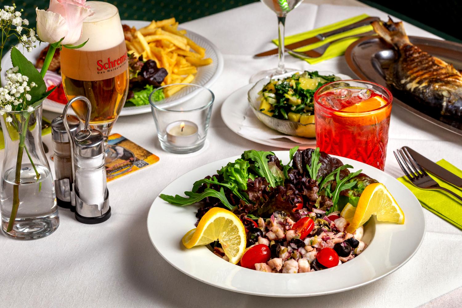 Gasthof / Restaurant 3