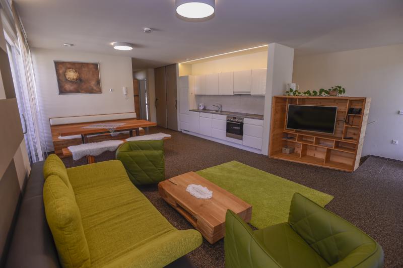 Appartement Ferienwohnung Tanzlokal