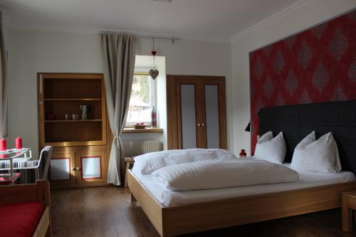 1-2560-137991 Gasthof / Restaurant Landgasthof Lenzer