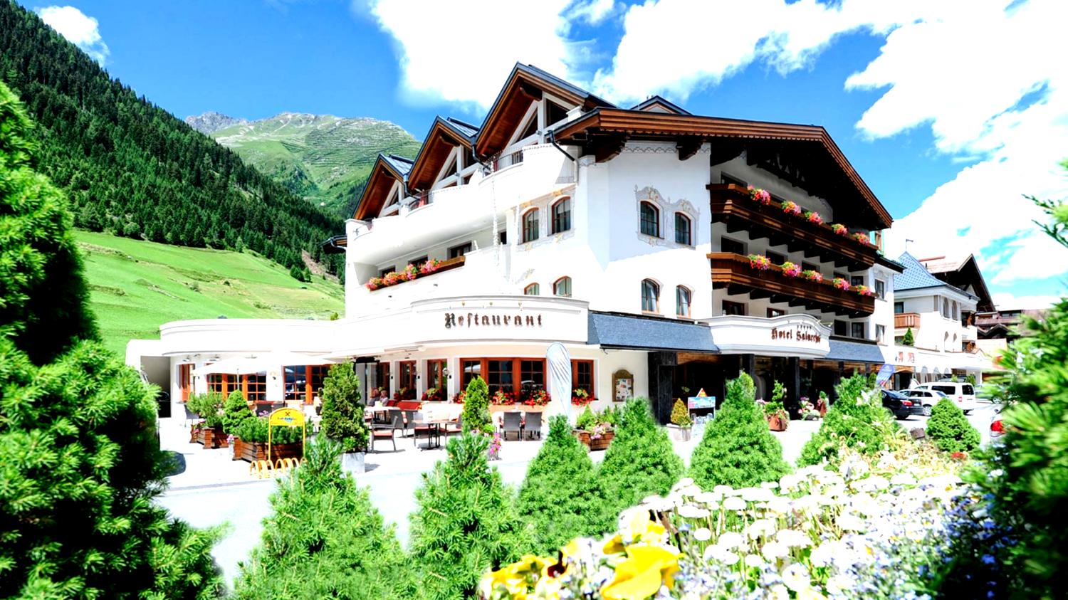 Hotel 3