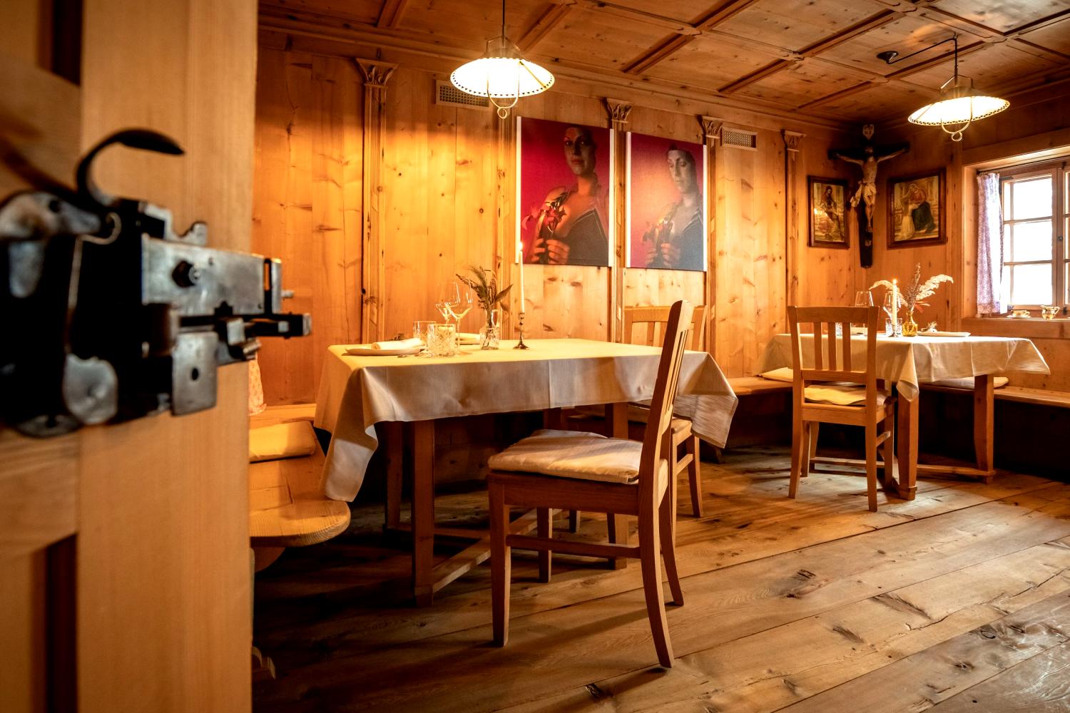 Gasthof / Restaurant 3