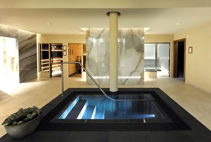 Hotel 57