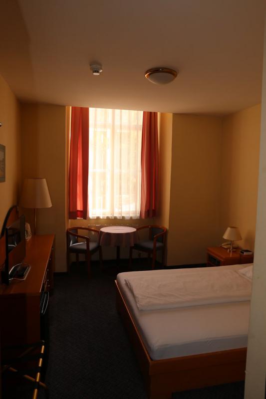 Hotel 3