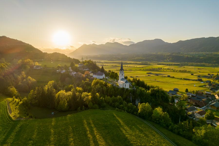 Hotel Villach Land