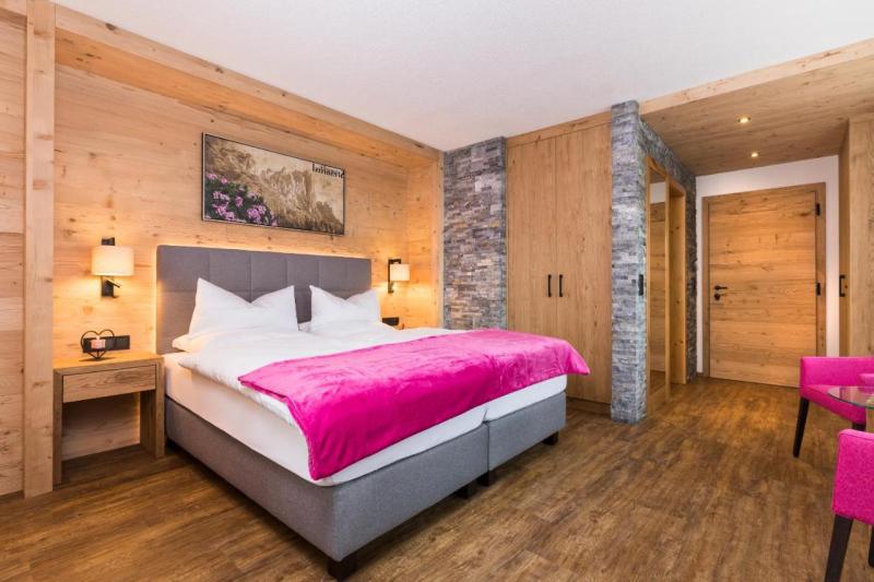 Hotel Tirol
