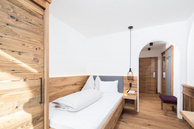 Hotel 3