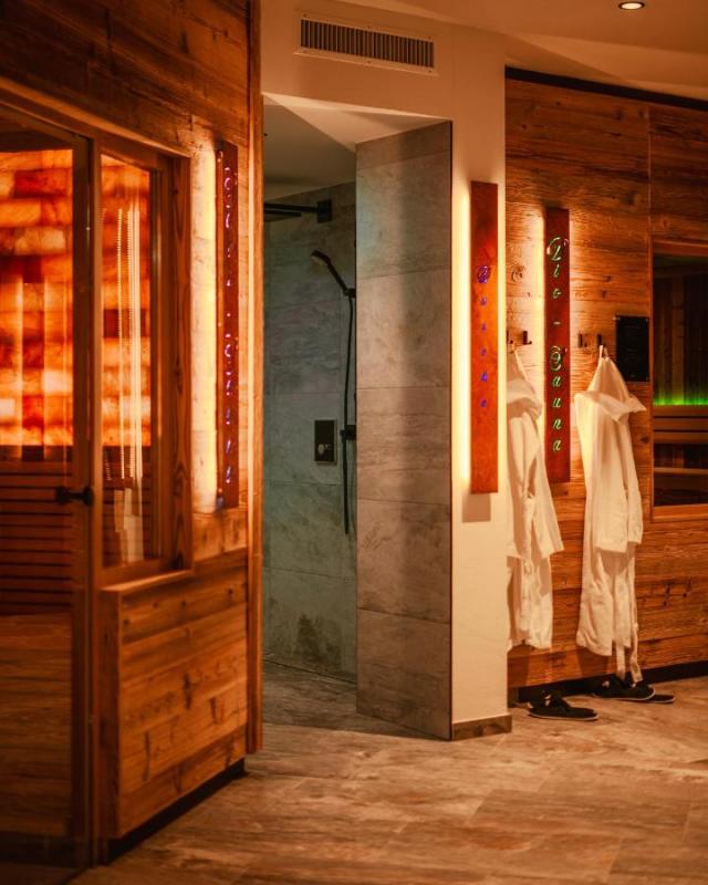 Hotel Hotel